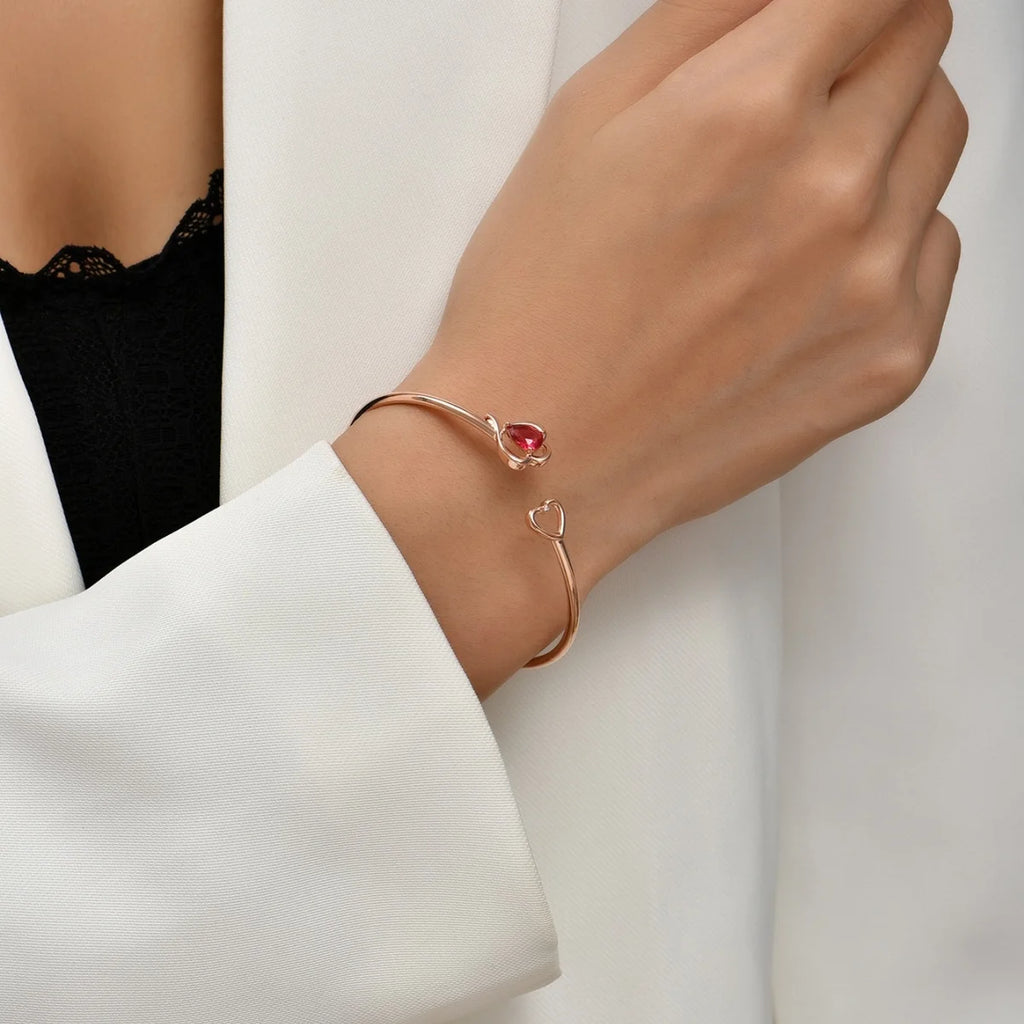 Rose Gold Moissanite Heart Bangle
