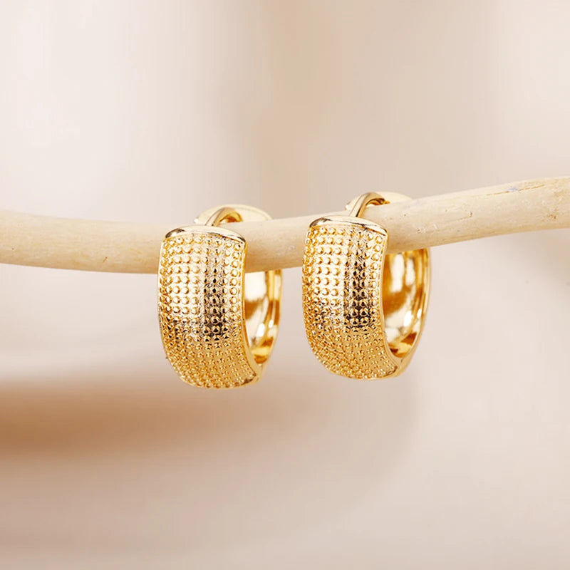 Essential Daily Gold Hoops